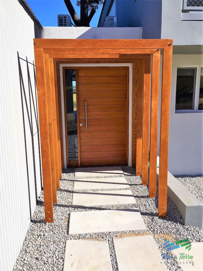Casa ID.3934 - venta alquiler 5 dormitorios barrio privado pinar del faro jose ignacio
