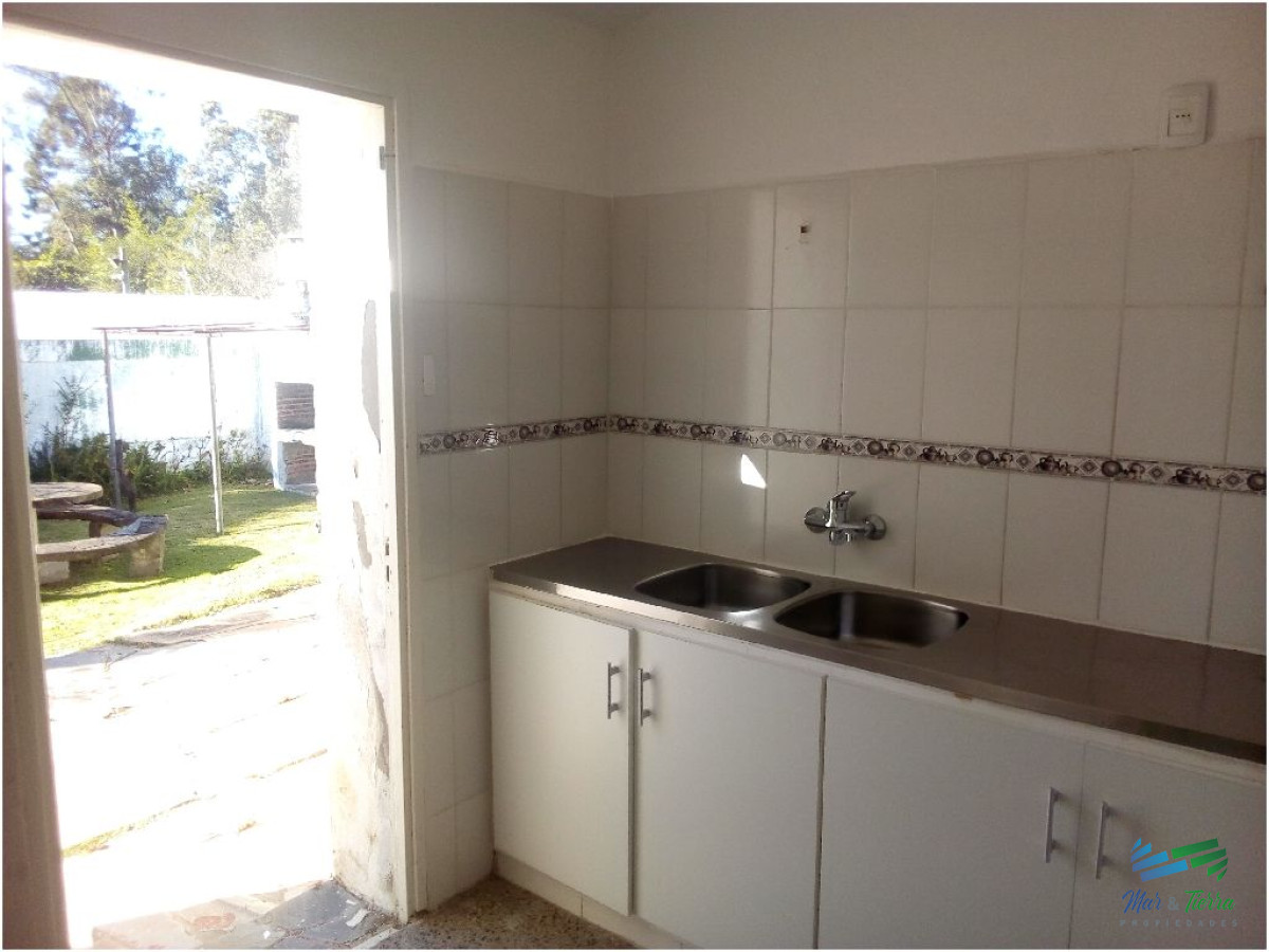 Casa ID.4373 - Venta de casa PH de 2 dormitorios en Barrio Golf, Punta del Este