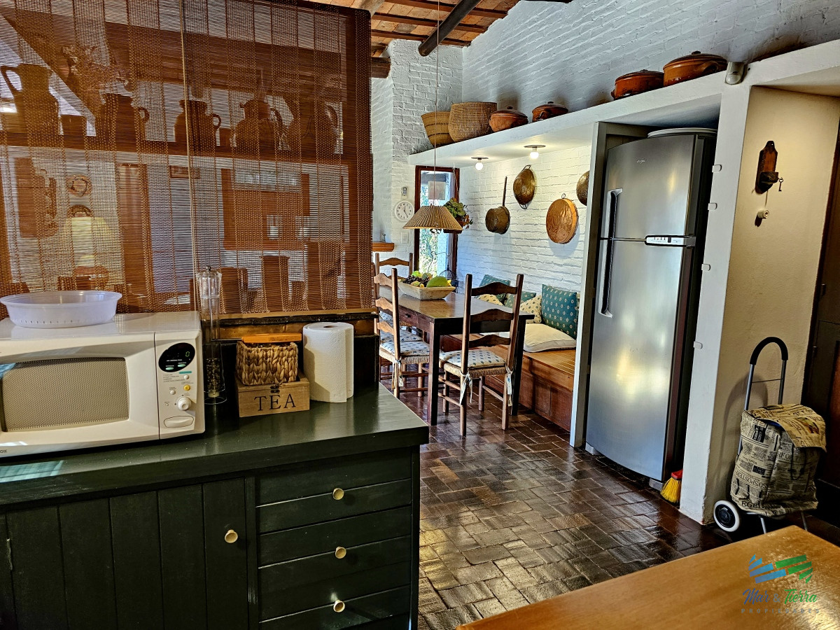 Casa ID.1548 - Casa en Pinares, 3 dormitorios *