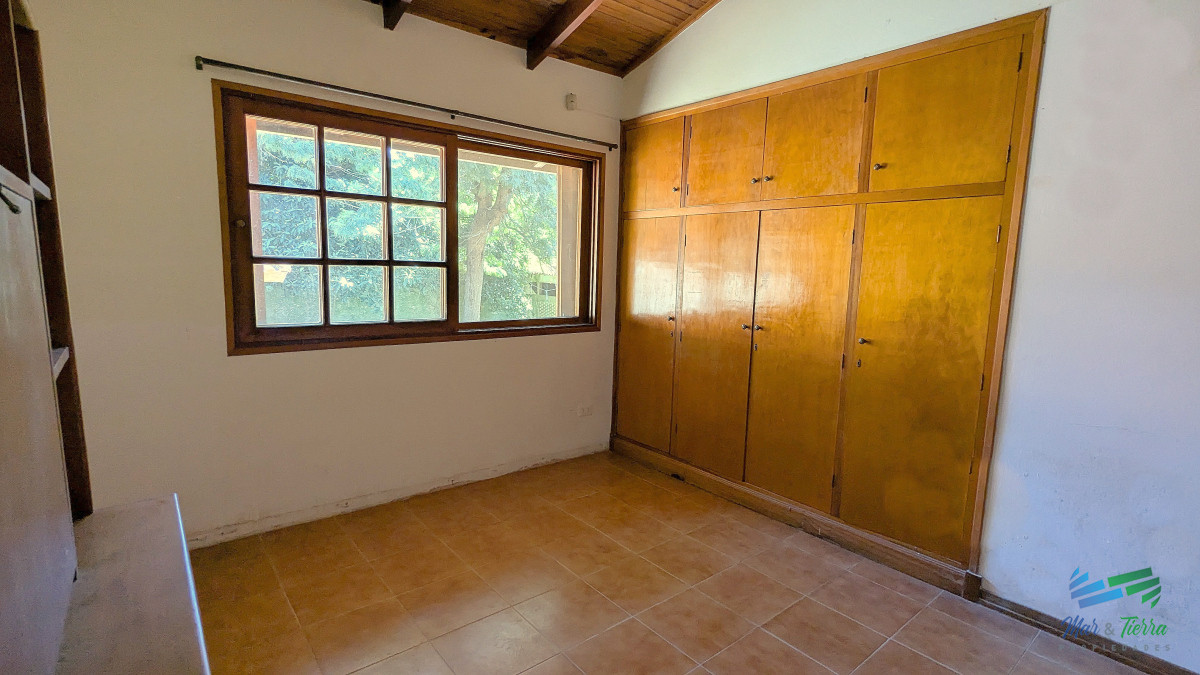 Casa ID.4518 - Venta de casa 3 dormitorios en barrio cantegril Punta del este, Maldonado, cerca de playa Mansa