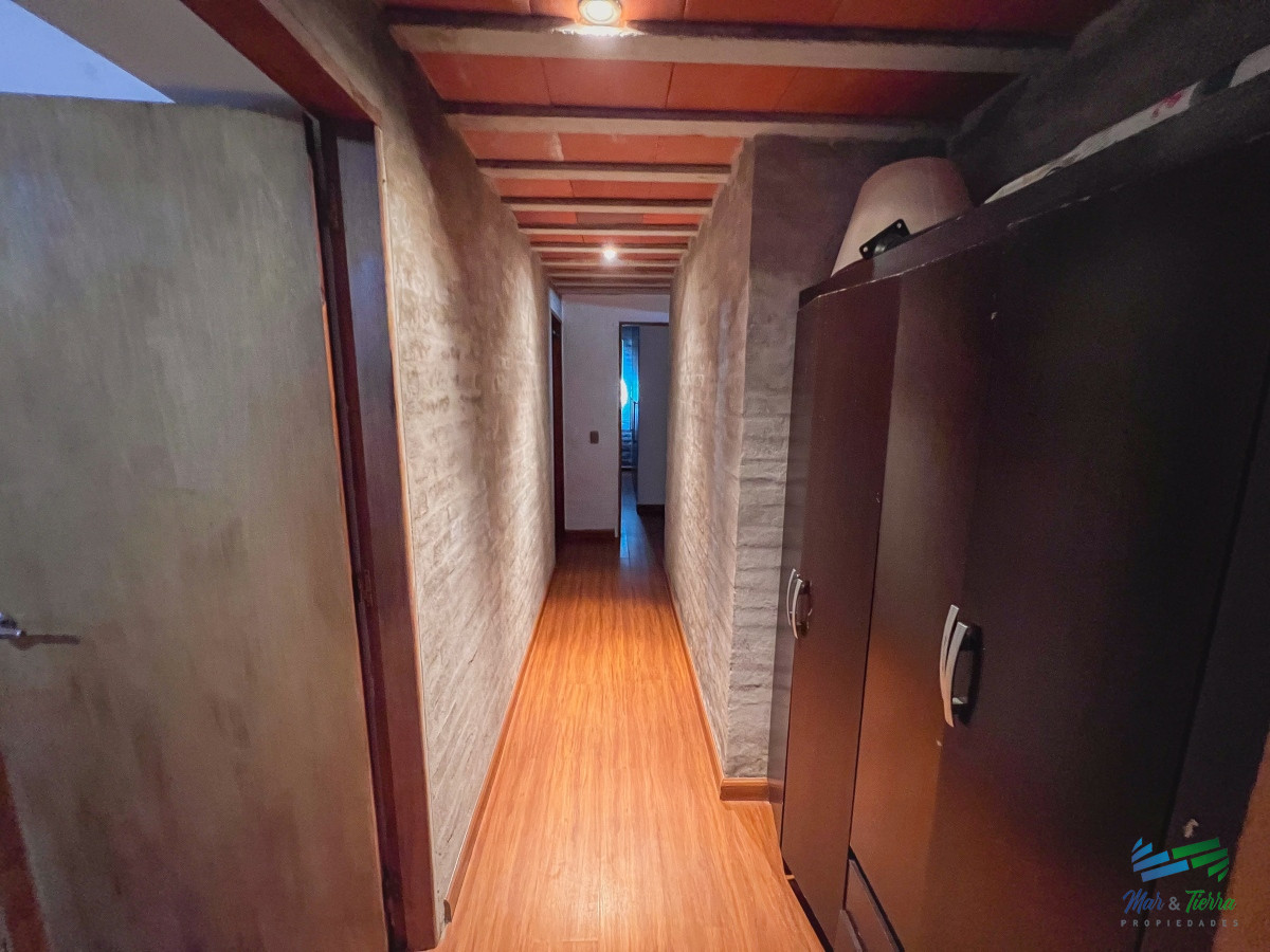 Casa ID.5152 - Cómoda casa, muy bien ubicada, ideal para vivir todo el año, zona de colegios