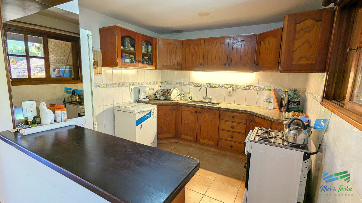 Casa ID.4518 - Venta de casa 3 dormitorios en barrio cantegril Punta del este, Maldonado, cerca de playa Mansa