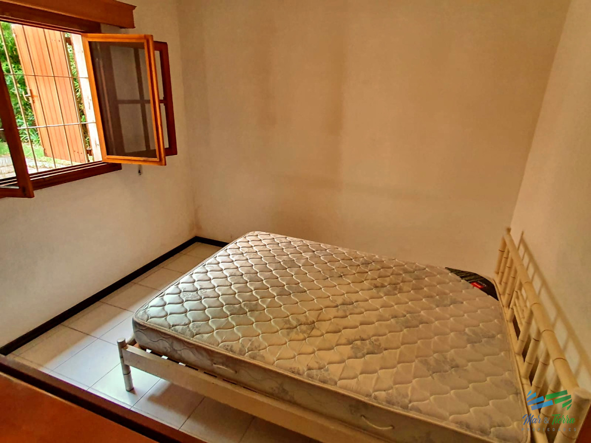 Casa ID.3114 - Vendo casa 5 dormitorios en Pinares, Punta del Este