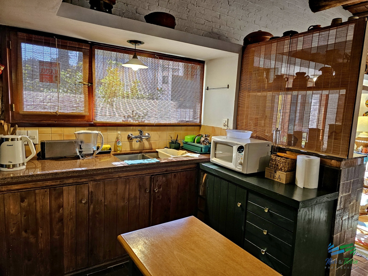Casa ID.1548 - Casa en Pinares, 3 dormitorios *