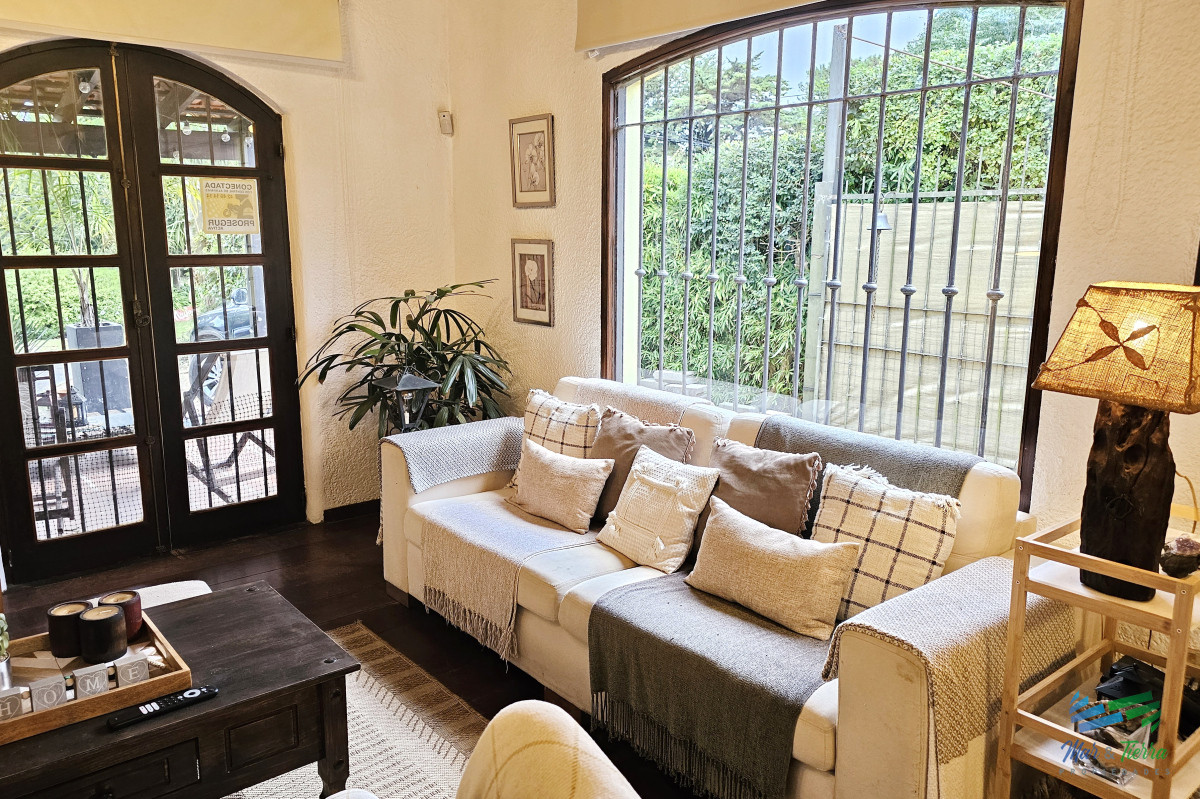 Casa ID.5118 - Venta de casa 3 y 4 dormitorios en Pinares Punta del Este playa Mansa