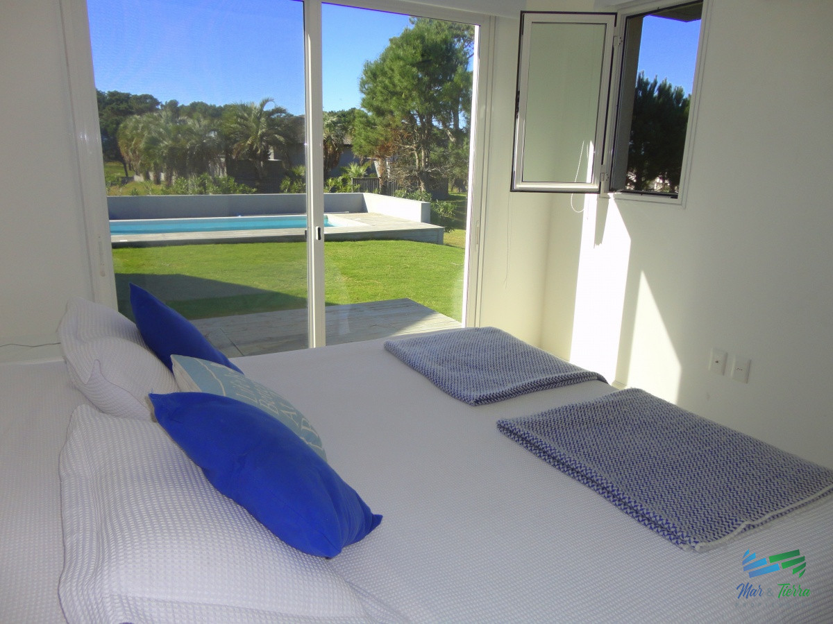 Casa ID.3934 - venta alquiler 5 dormitorios barrio privado pinar del faro jose ignacio