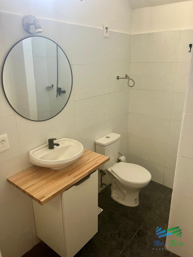 Casa ID.5344 - Cómoda, practica y bien ubicada, casa ideal para vivir todo el año a muy buen precio!