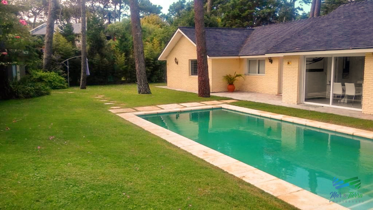 Casa ID.3071 - Alquiler temporada 2026, excelente casa 4 dormitorios en la mansa, Punta del Este