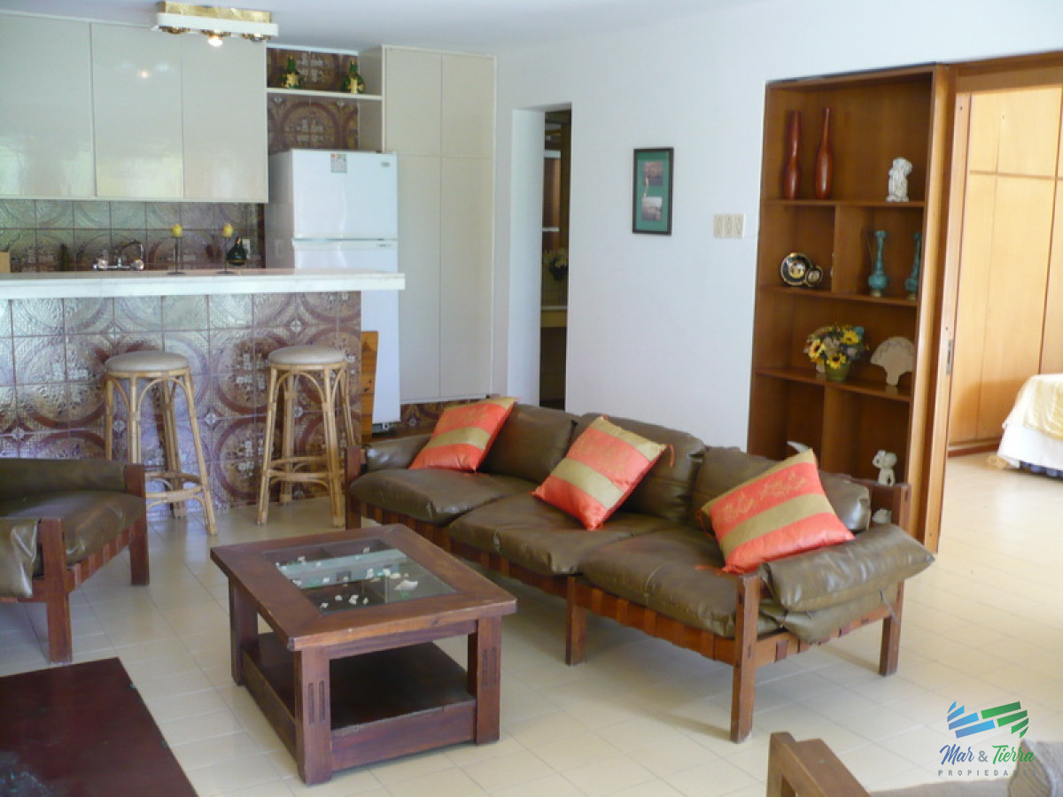 Casa ID.1560 - Vendo casa 3 dormitorios con piscina en Rincón del Indio, Punta del Este.