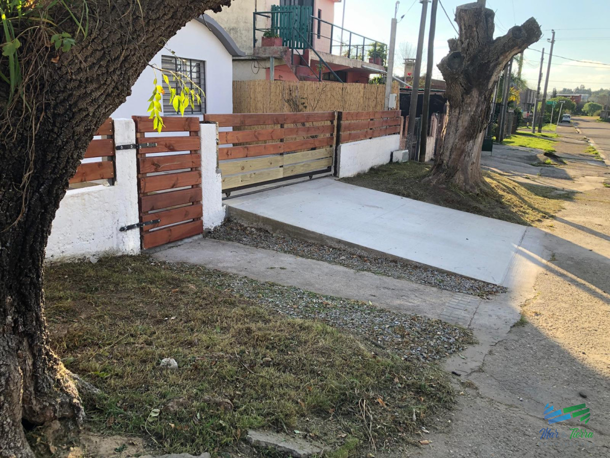 Casa ID.5344 - Cómoda, practica y bien ubicada, casa ideal para vivir todo el año a muy buen precio!