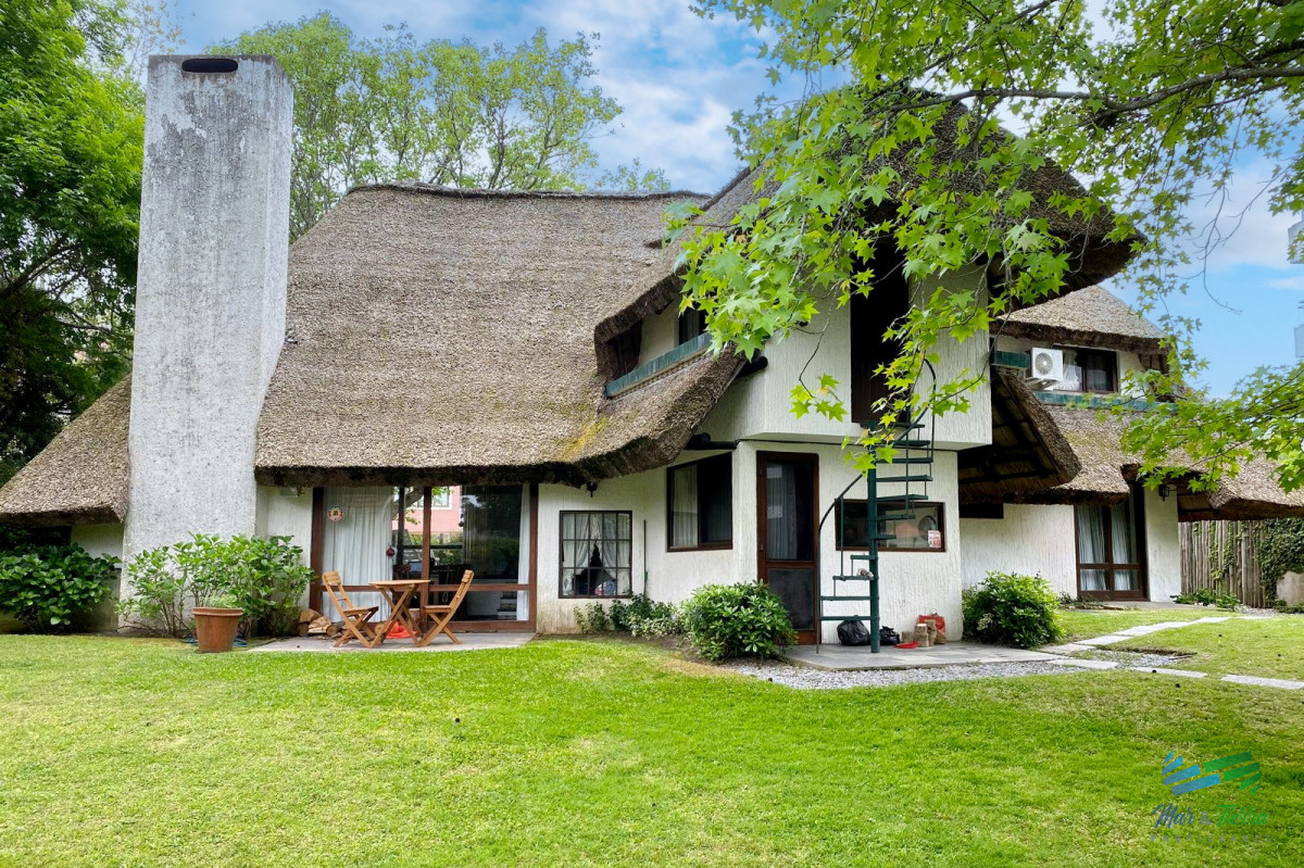 Casa ID.1813 - Excelente casa zona RIncón del Indio. 