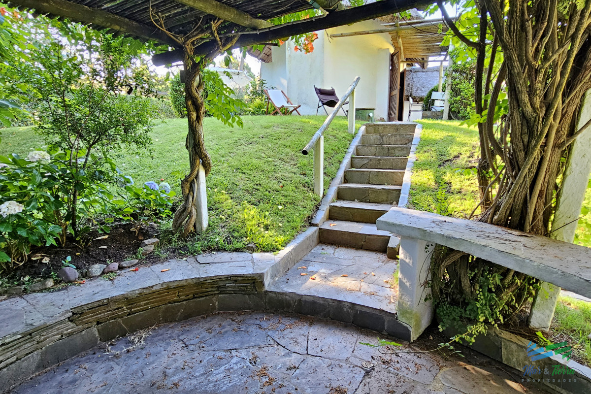 Casa ID.4429 - En venta casa de 3 dormitorios y 3 baños en Rincon del indio, Punta del Este.