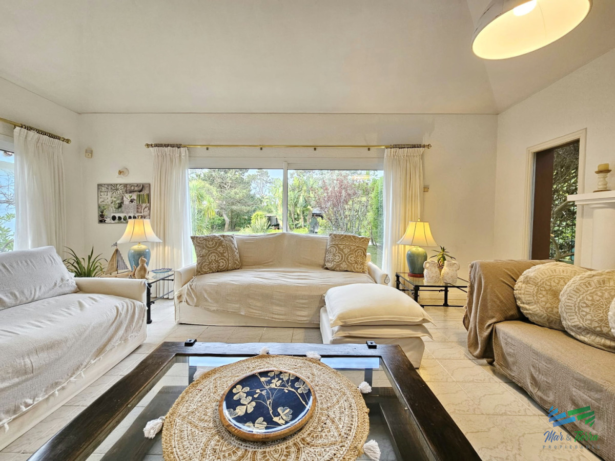 Casa ID.1672 - ALQUILO CASA CON PISCINA EN SAN RAFAEL, PUNTA DEL ESTE 