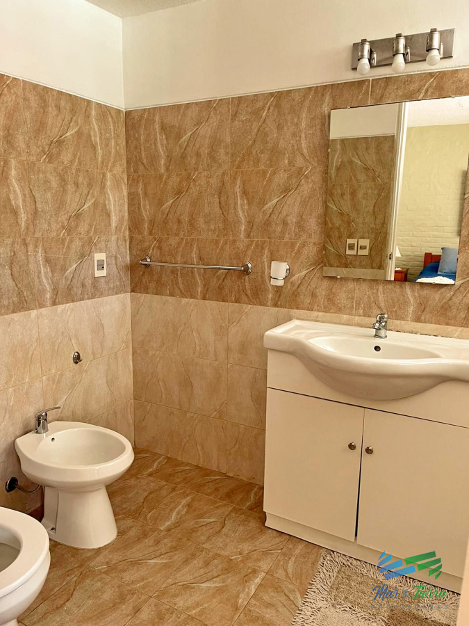 Casa ID.4453 - CASA TEMPORADA 2024, PISCINA CLIMATIZADA, CANCHA DE TENIS, CUATRO DORMITORIOS. PUNTA DEL ESTE, MANSA. 