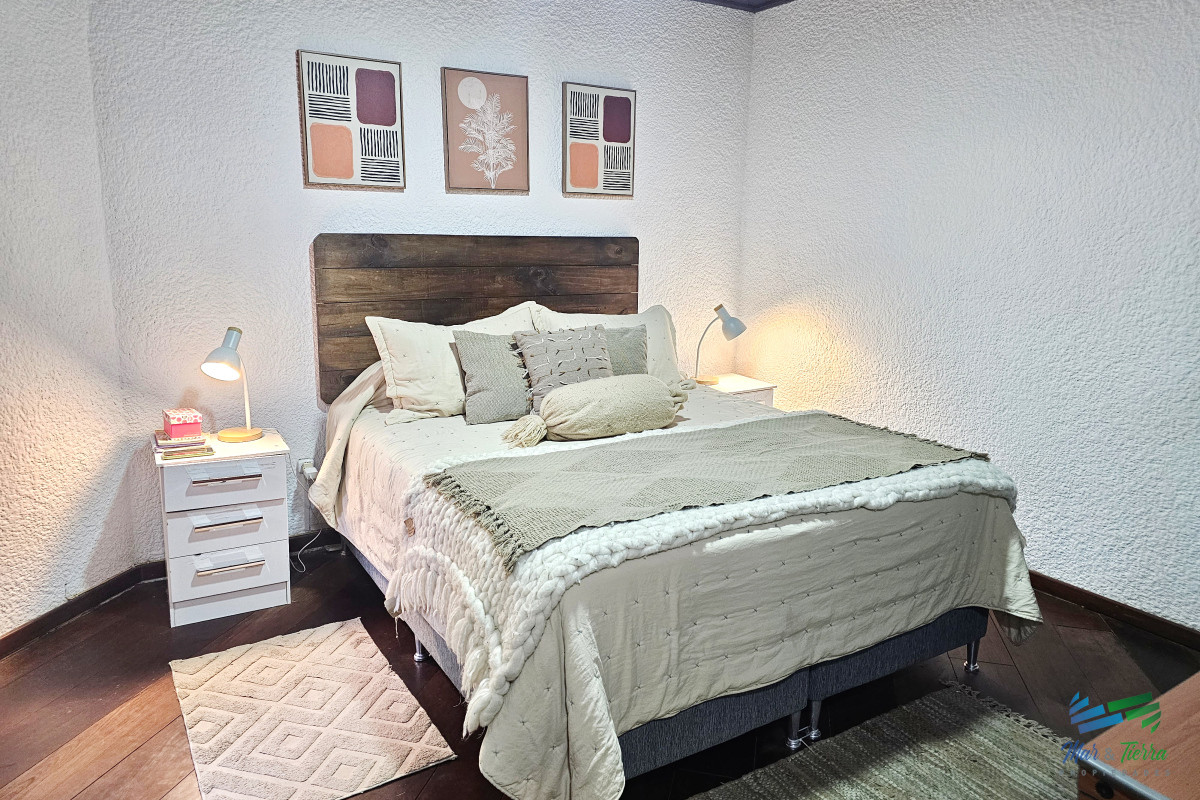 Casa ID.5118 - Venta de casa 3 y 4 dormitorios en Pinares Punta del Este playa Mansa