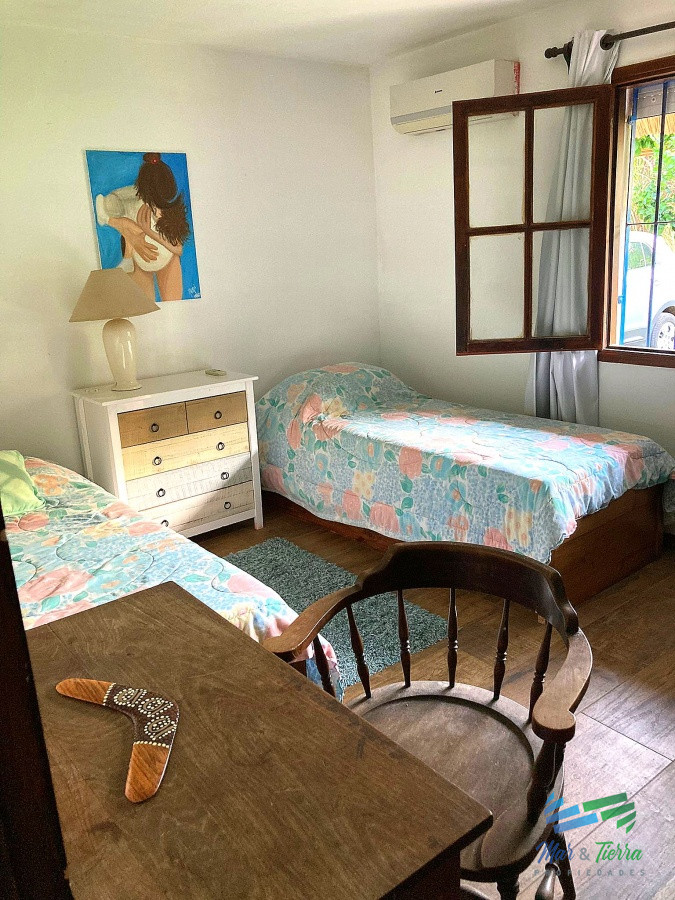 Casa ID.4257 - Vendo casa en Pinares, Punta del Este  de 3 dormitorios 