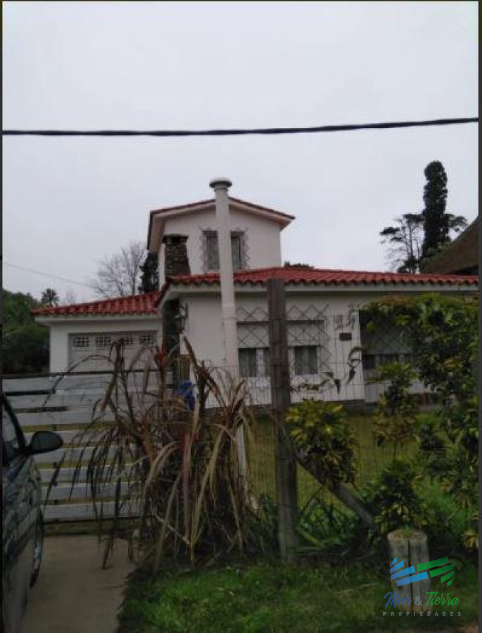 Casa ID.3957 - Vendo casa de 3 dormitorios en Pinares, Punta del Este