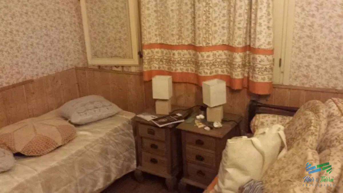 Casa ID.1913 - Casa en venta. Cuenta con ambientes amplios, luminosos. A cuadras del mar. Punta del este.
