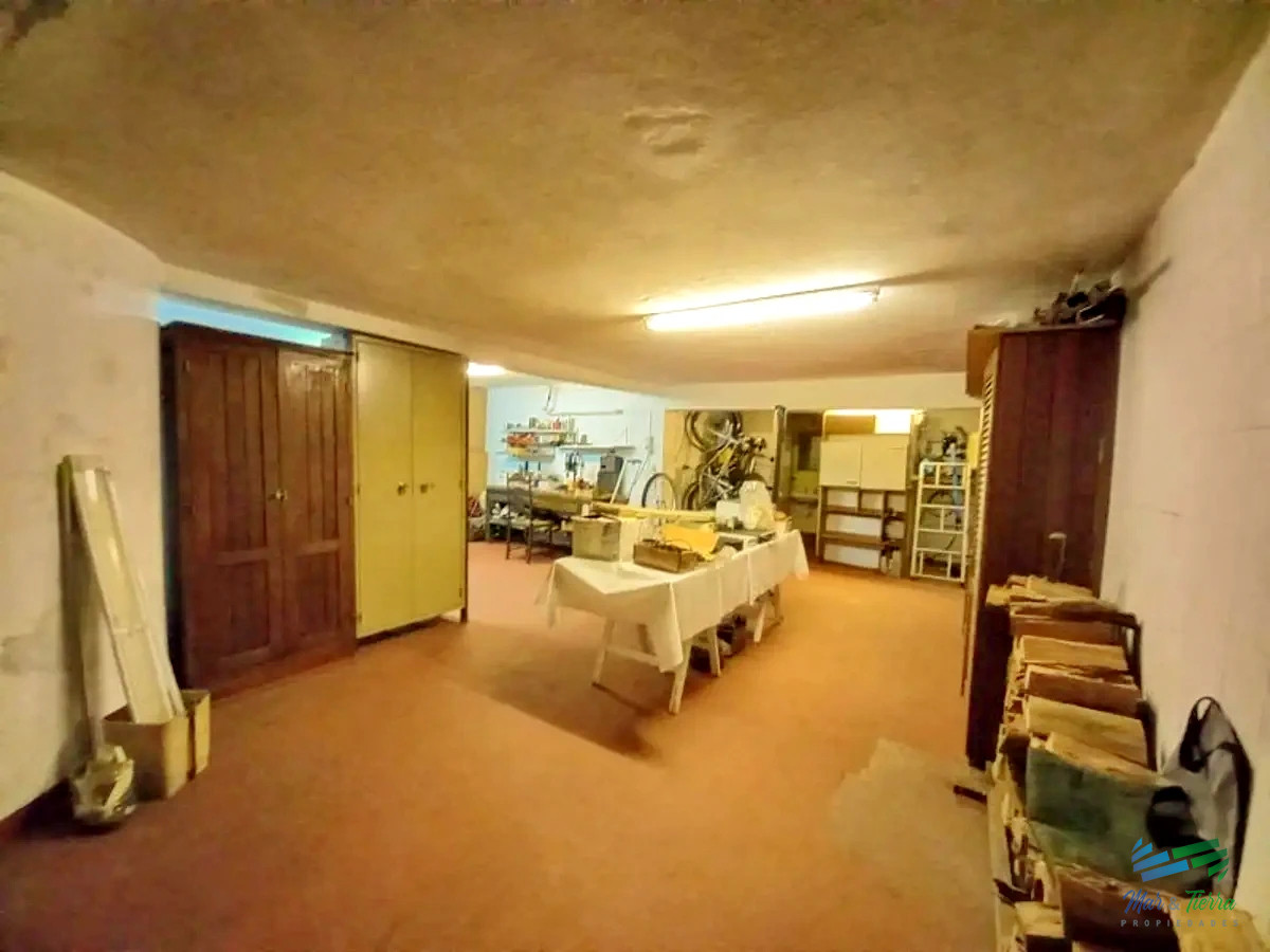Casa ID.4464 - Casa de 6 dormitorios con piscina en venta en Pinares, Punta del Este.
