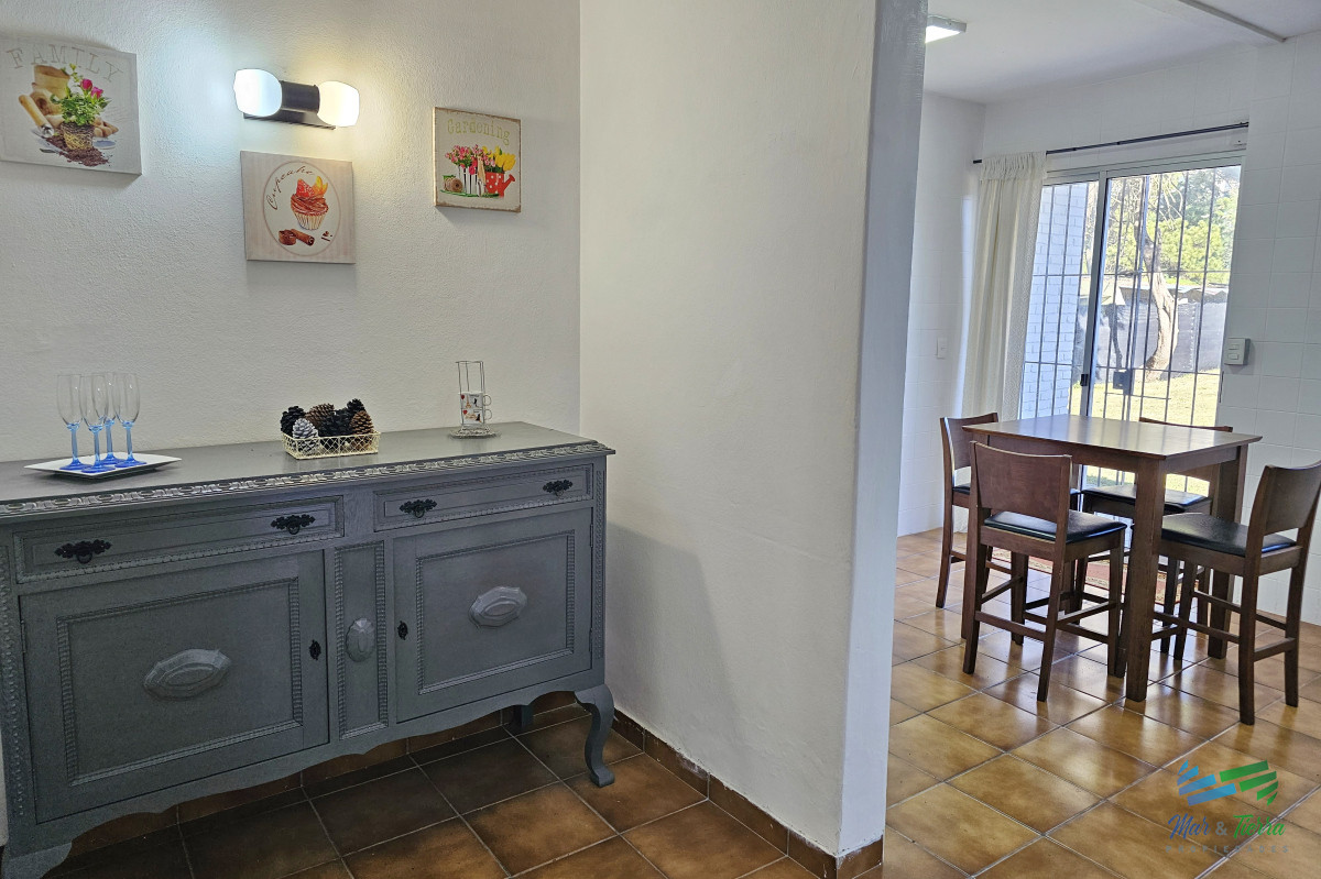 Casa ID.4395 - Vendo casa 4 dormitorios en zona Shopping, Lugano, Punta del Este