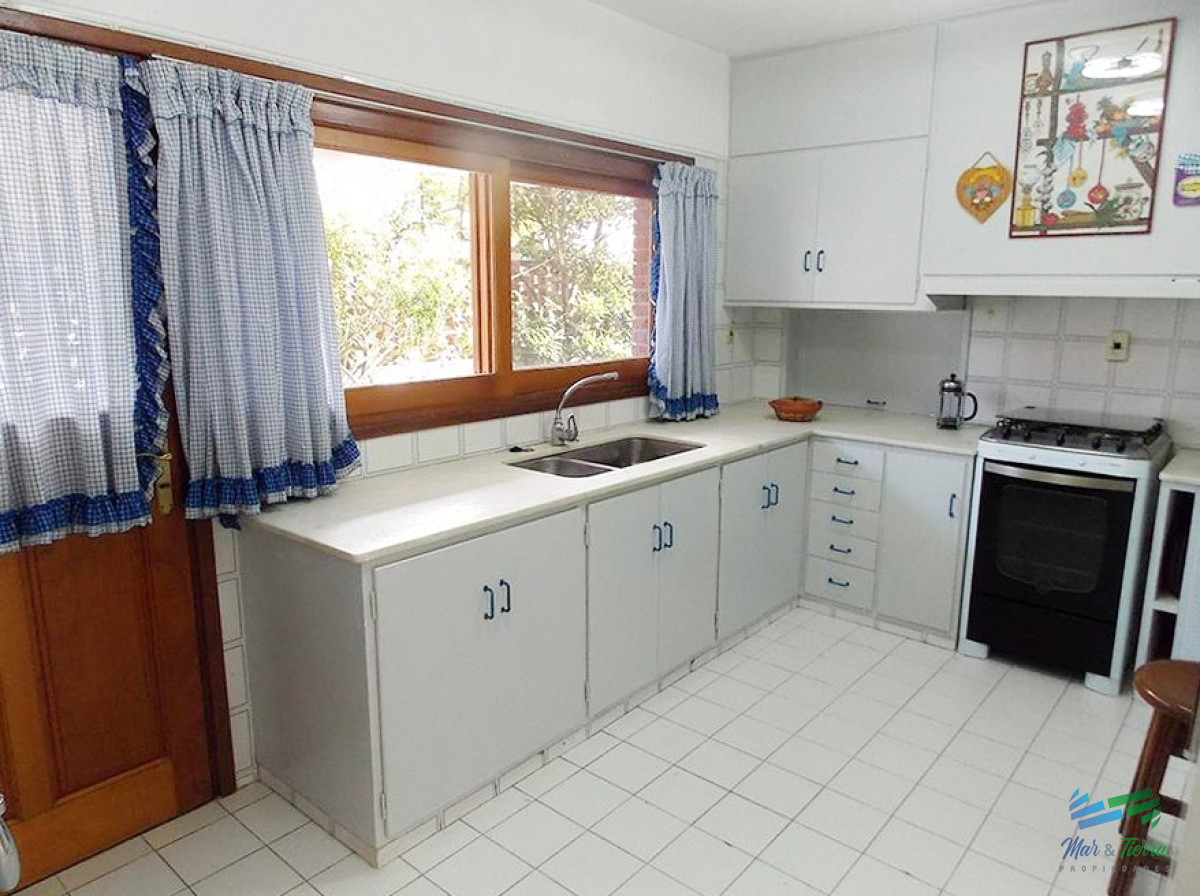 Casa ID.1700 - Casa en Mansa, 4 dormitorios *
