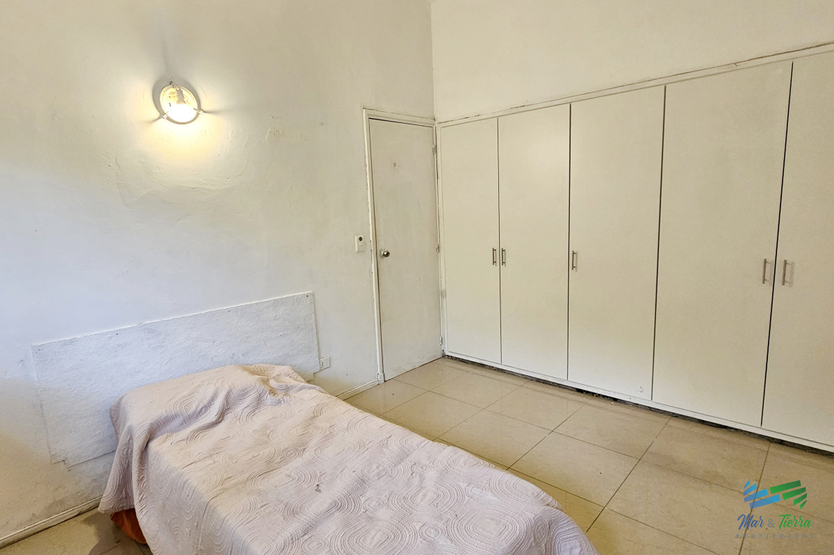 Casa ID.4971 - Venta de casa 3 dormitorios y servicio en El Golf Punta del Este 