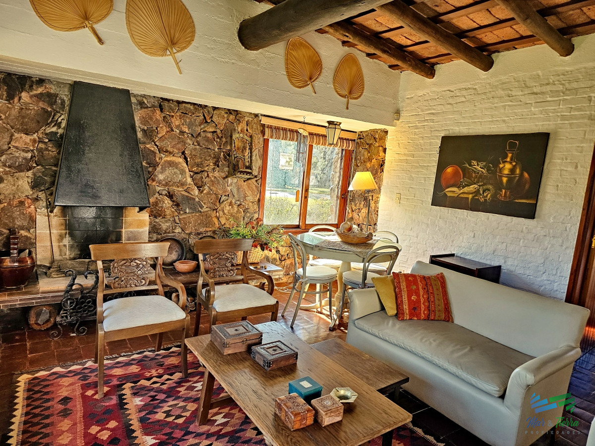 Casa ID.1548 - Casa en Pinares, 3 dormitorios *