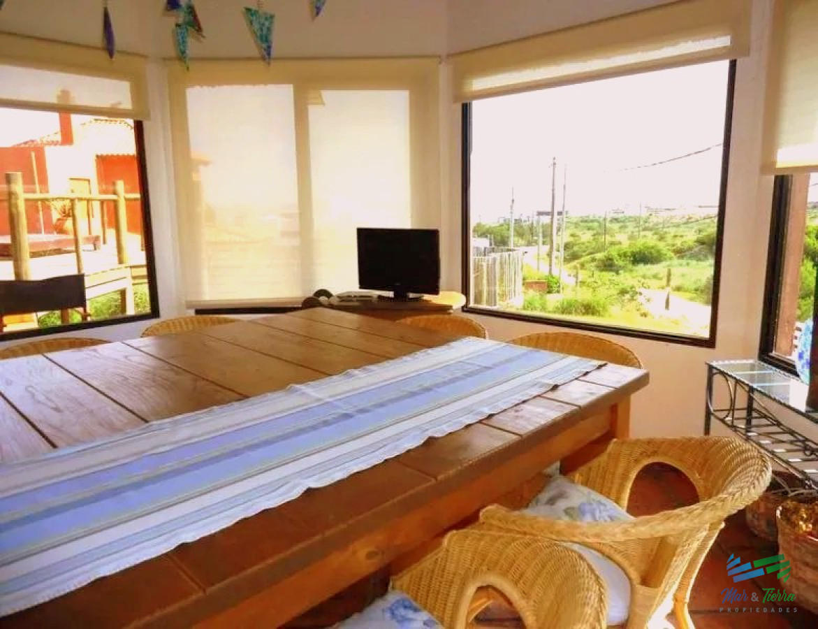 Casa ID.3959 - Vendo casa en El Chorro Manantiales de tres dormitorios playa Brava