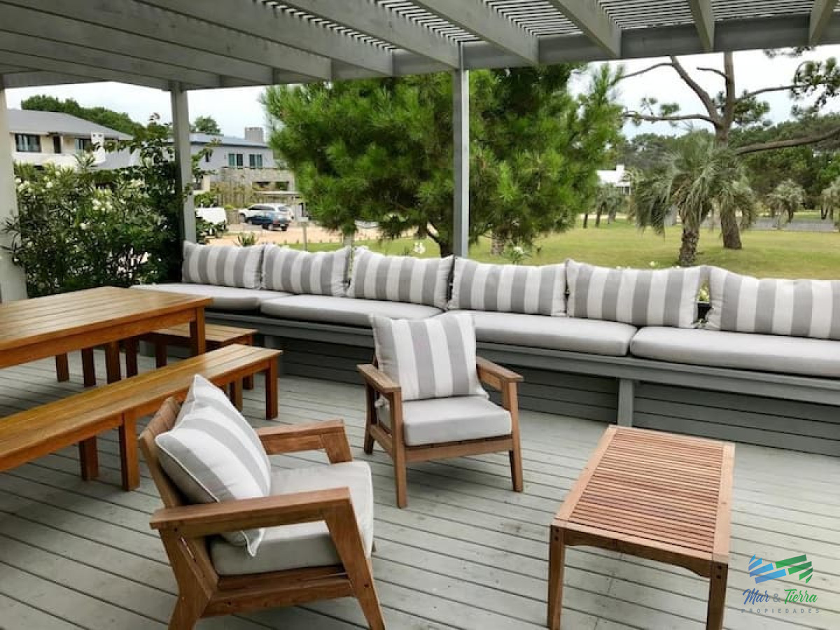 Casa ID.3934 - venta alquiler 5 dormitorios barrio privado pinar del faro jose ignacio