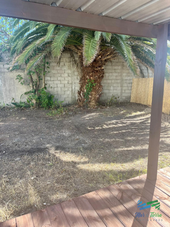 Casa ID.5344 - Cómoda, practica y bien ubicada, casa ideal para vivir todo el año a muy buen precio!