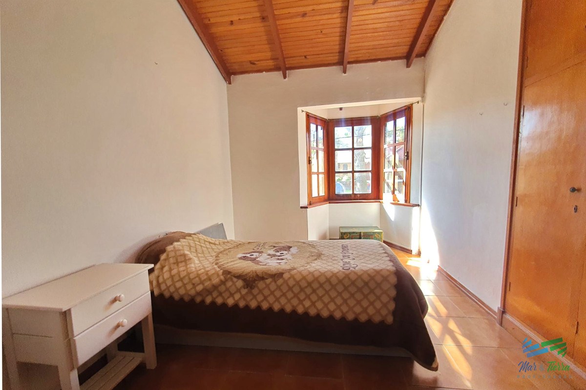 Casa ID.4518 - Venta de casa 3 dormitorios en barrio cantegril Punta del este, Maldonado, cerca de playa Mansa