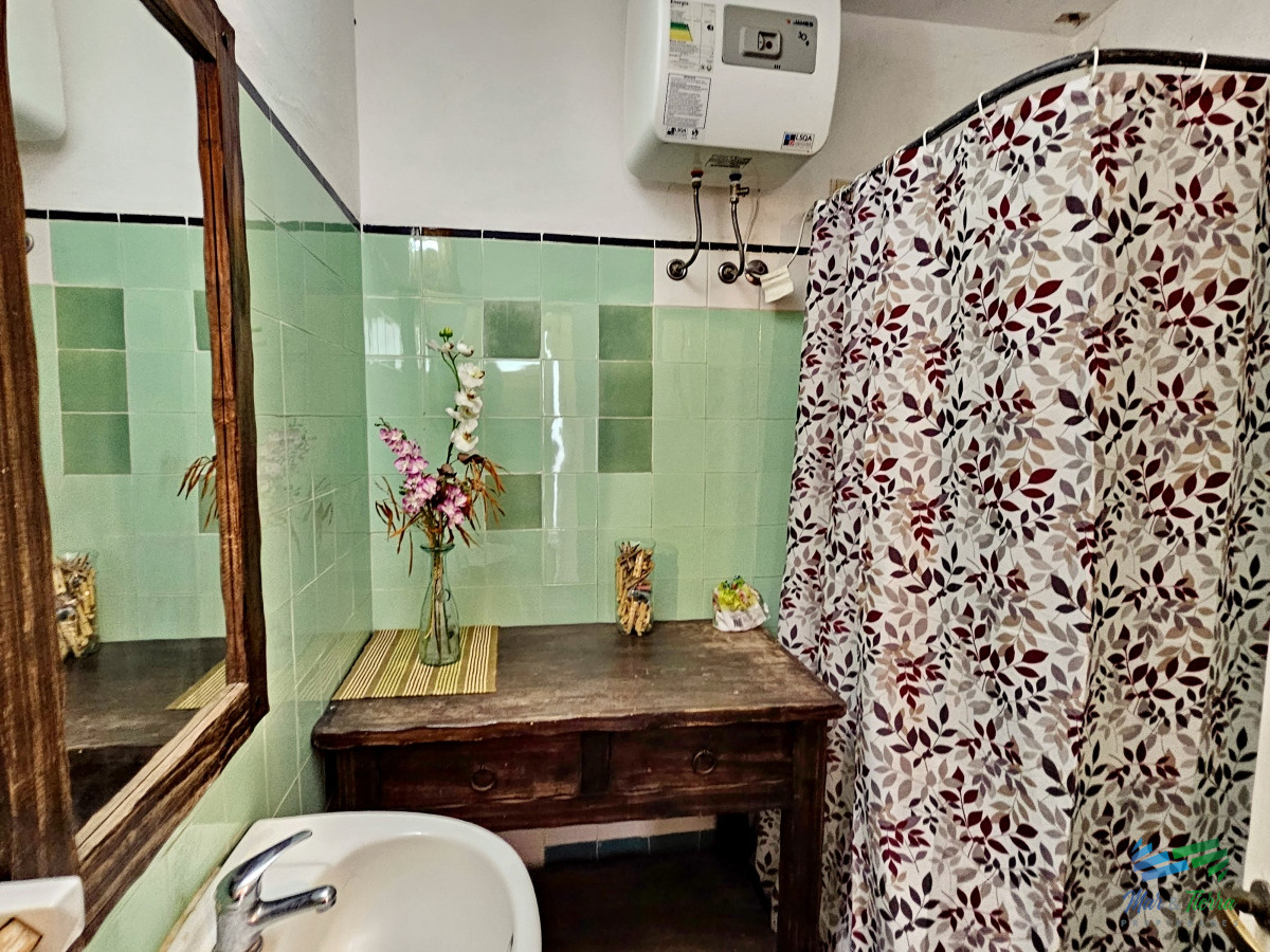 Casa ID.1712 - Casa en venta. A dos cuadras del mar!