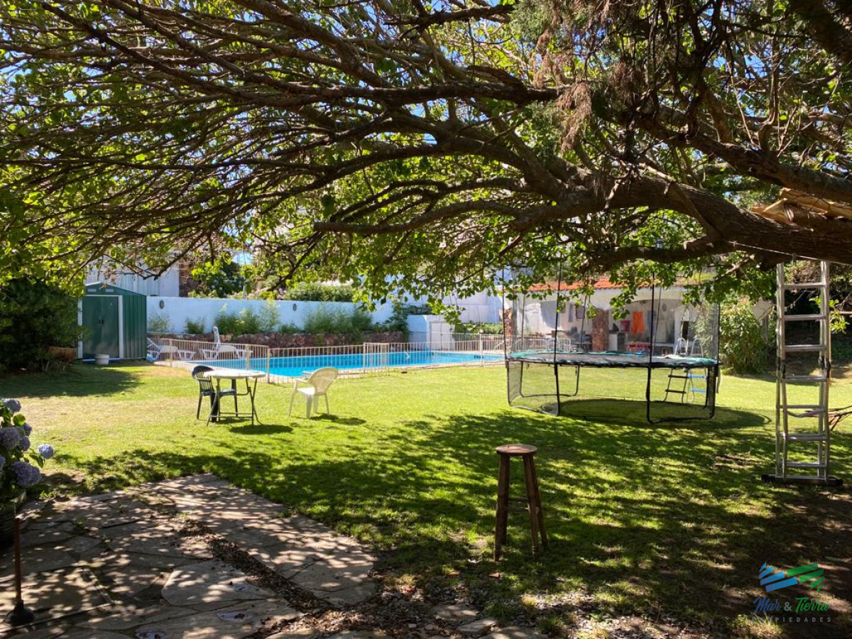 Casa ID.3264 - En venta.. casa en uno de los barrios más lindos para vivir todo el año.. a 100 ms del mar.