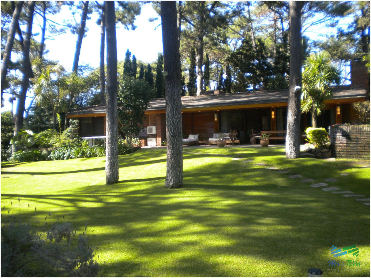 Casa ID.1639 - Casa en San Rafael, 3 dormitorios *