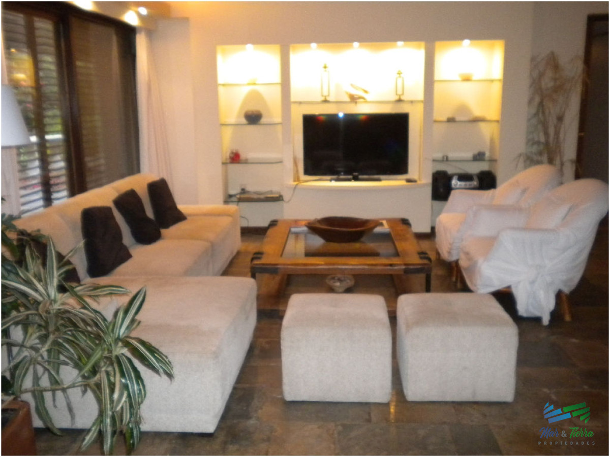 Casa ID.1639 - Casa en San Rafael, 3 dormitorios *