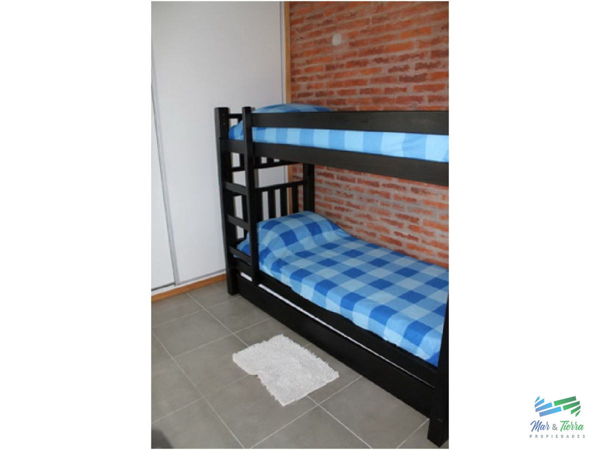 Casa ID.1553 - Casa en Pinares, 3 dormitorios *