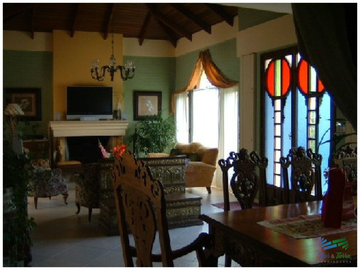 Casa ID.1659 - Muy linda casa en alquiler, zona Pinares, Punta del Este