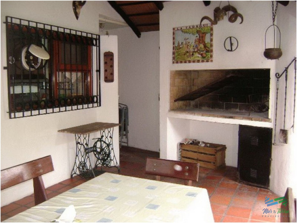 Casa ID.1554 - Casa en Pinares, 3 dormitorios *