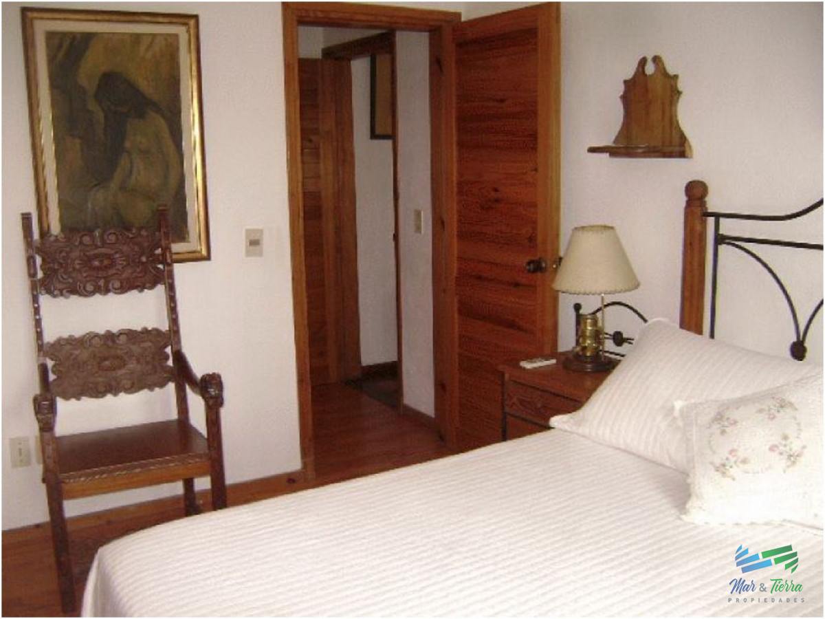 Casa ID.1554 - Casa en Pinares, 3 dormitorios *
