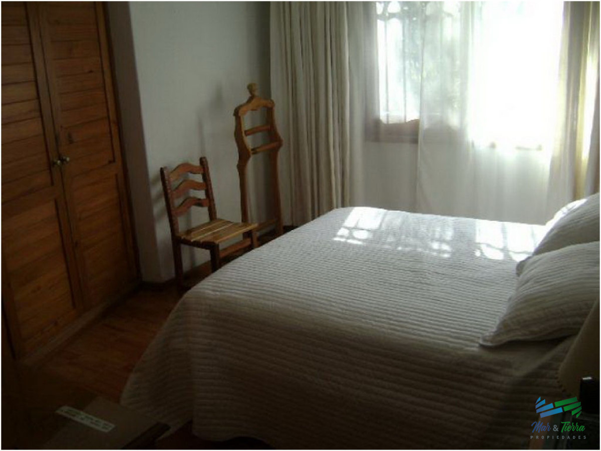 Casa ID.1555 - Casa en Pinares, 3 dormitorios *