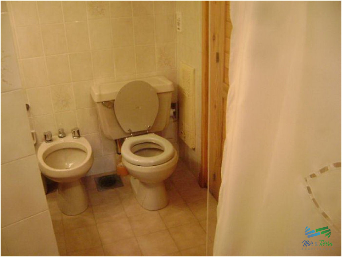 Casa ID.1555 - Casa en Pinares, 3 dormitorios *