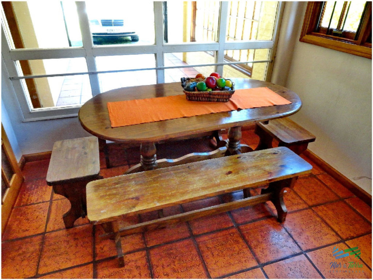 Casa ID.1696 - Casa en Mansa, 4 dormitorios *