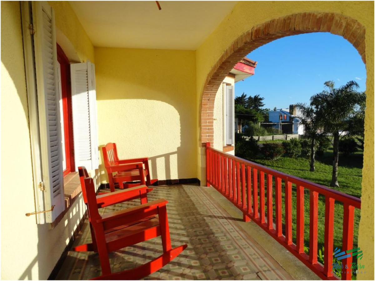 Casa ID.1558 - Casa en Playa Hermosa, 4 dormitorios *