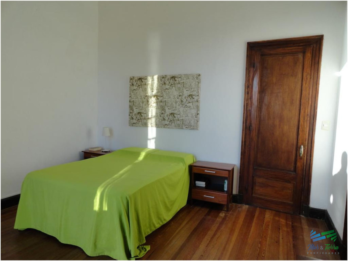Casa ID.1558 - Casa en Playa Hermosa, 4 dormitorios *