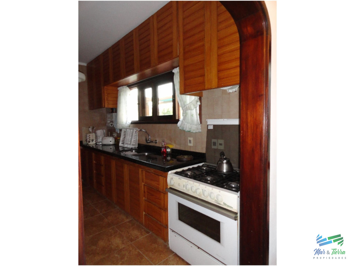 Casa ID.1708 - Vendo casa 5 dormitorios con piscina en San Rafael, Punta del Este