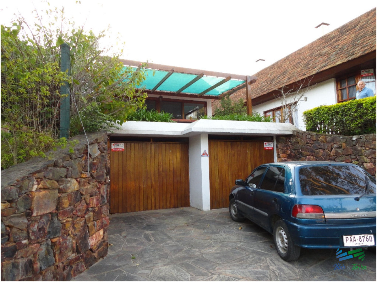 Casa ID.1708 - Vendo casa 5 dormitorios con piscina en San Rafael, Punta del Este