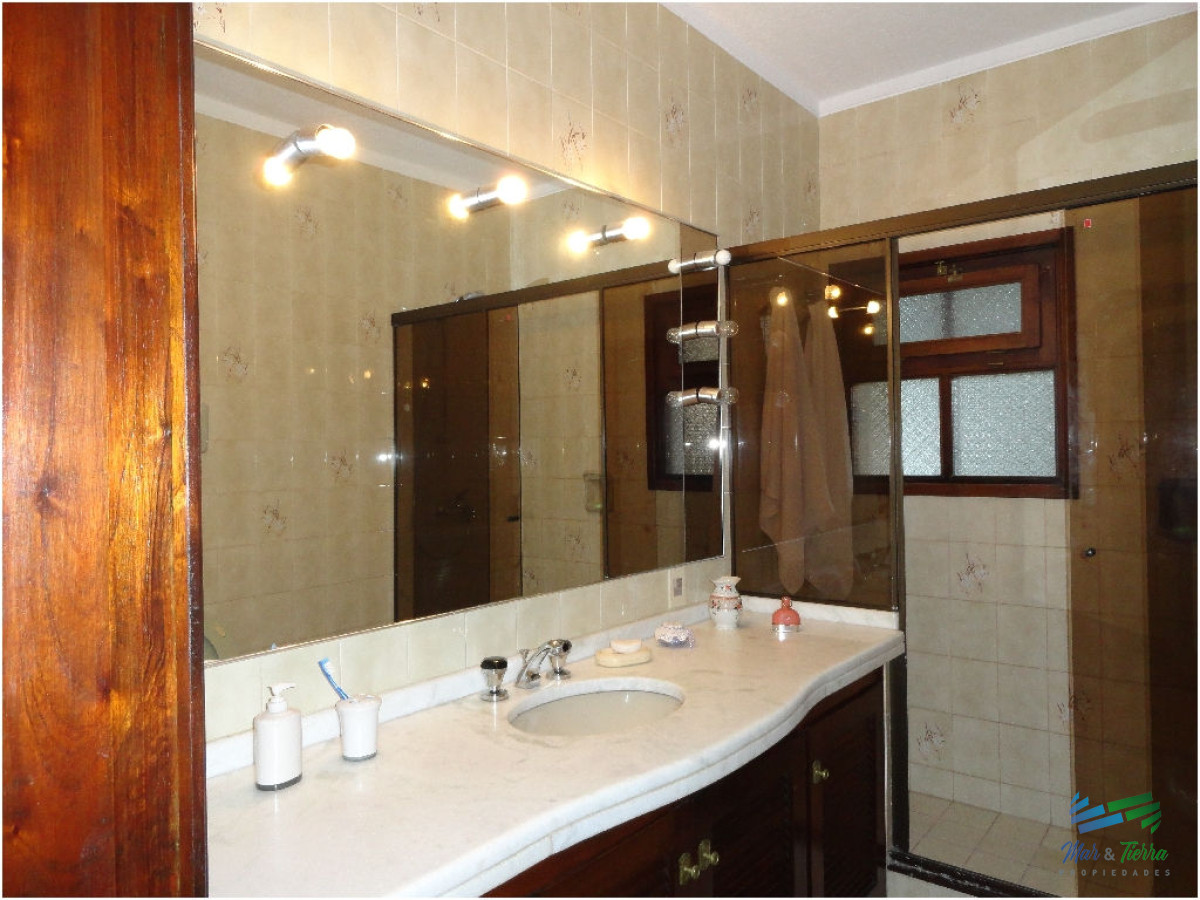 Casa ID.1708 - Vendo casa 5 dormitorios con piscina en San Rafael, Punta del Este