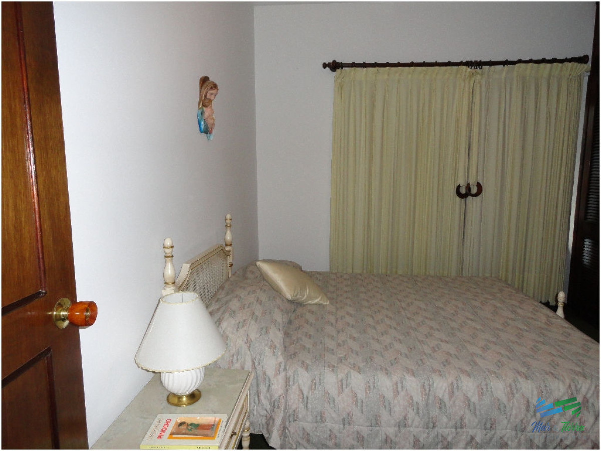 Casa ID.1708 - Vendo casa 5 dormitorios con piscina en San Rafael, Punta del Este