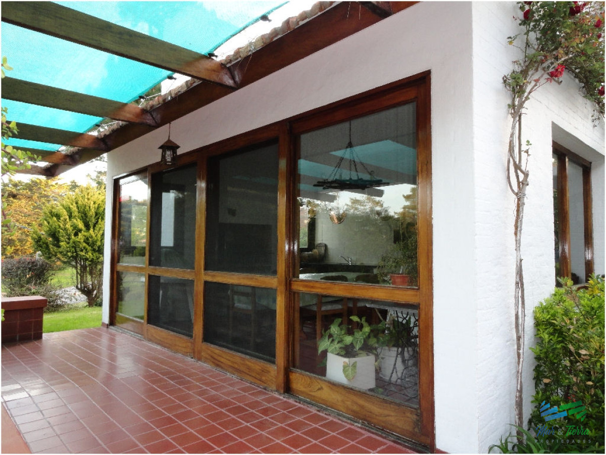 Casa ID.1708 - Vendo casa 5 dormitorios con piscina en San Rafael, Punta del Este