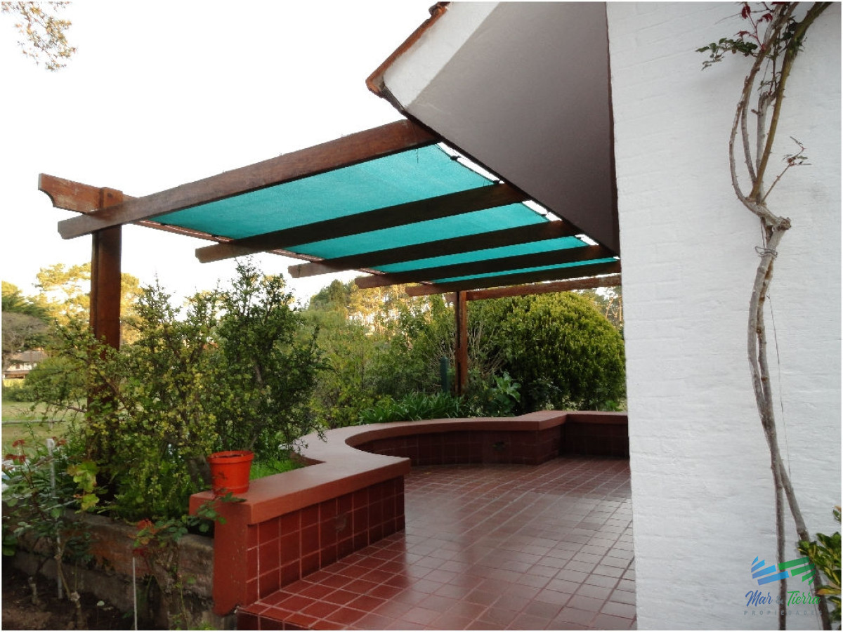 Casa ID.1708 - Vendo casa 5 dormitorios con piscina en San Rafael, Punta del Este